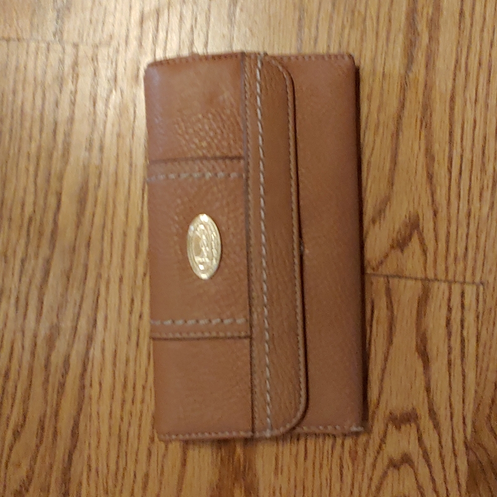 BOC. Leather tri fold wallet